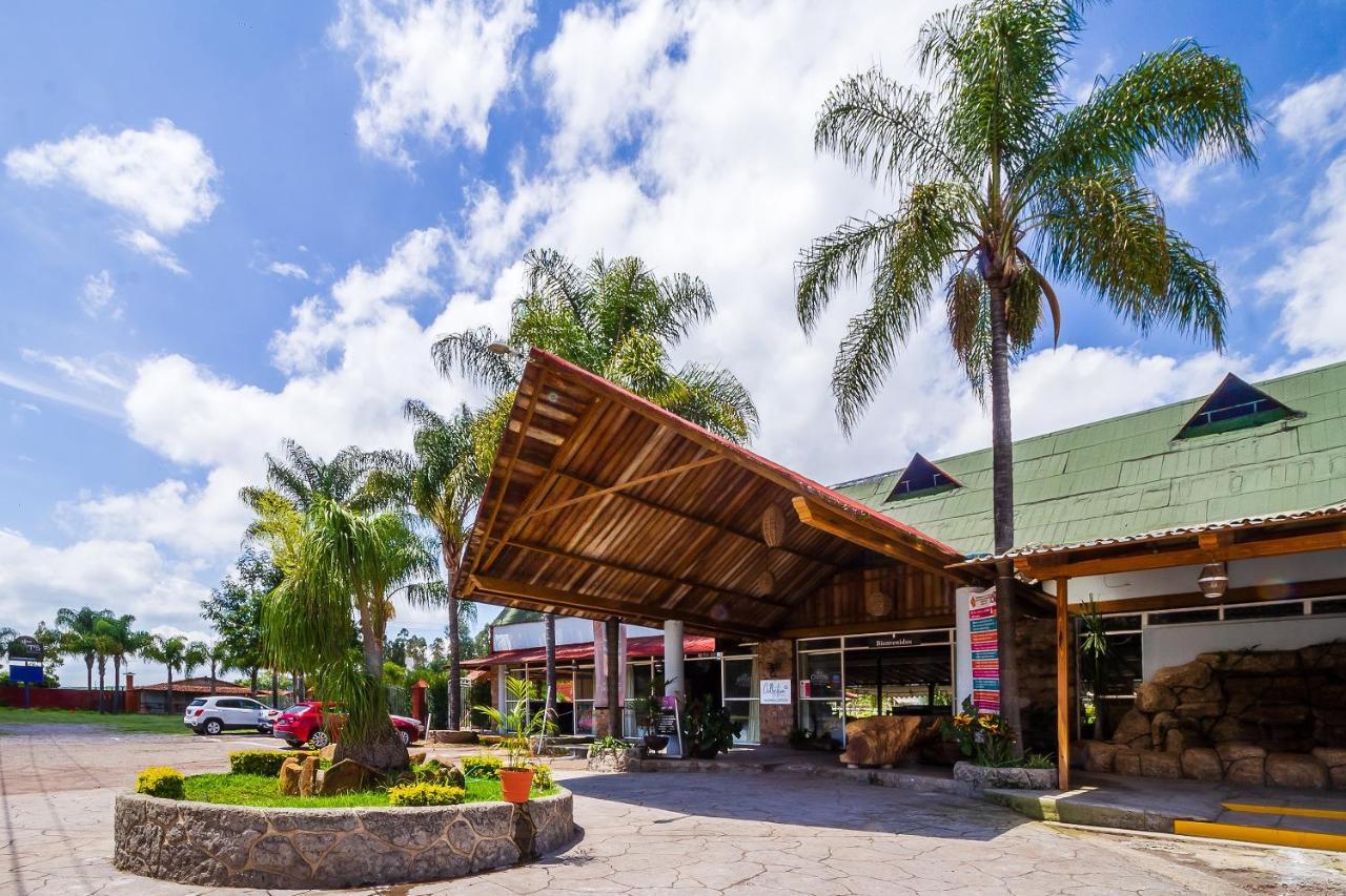 Hotel Hacienda Coyotes Zapotlanejo Екстер'єр фото