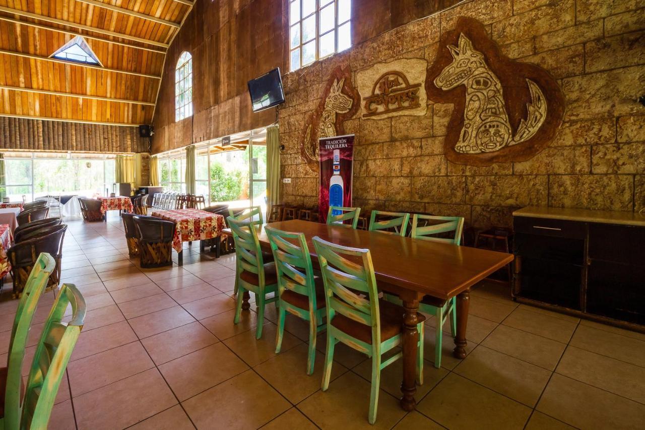 Hotel Hacienda Coyotes Zapotlanejo Екстер'єр фото
