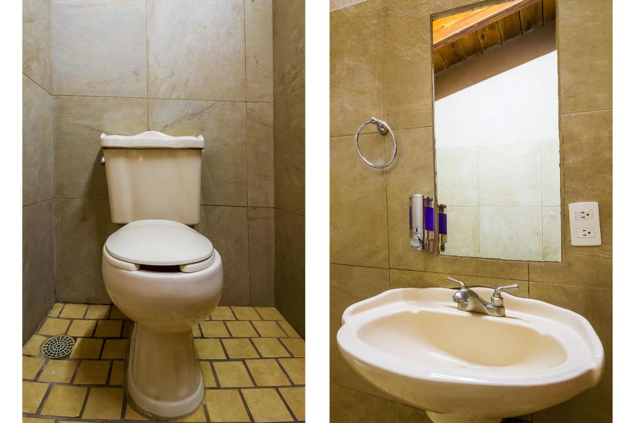 Hotel Hacienda Coyotes Zapotlanejo Екстер'єр фото